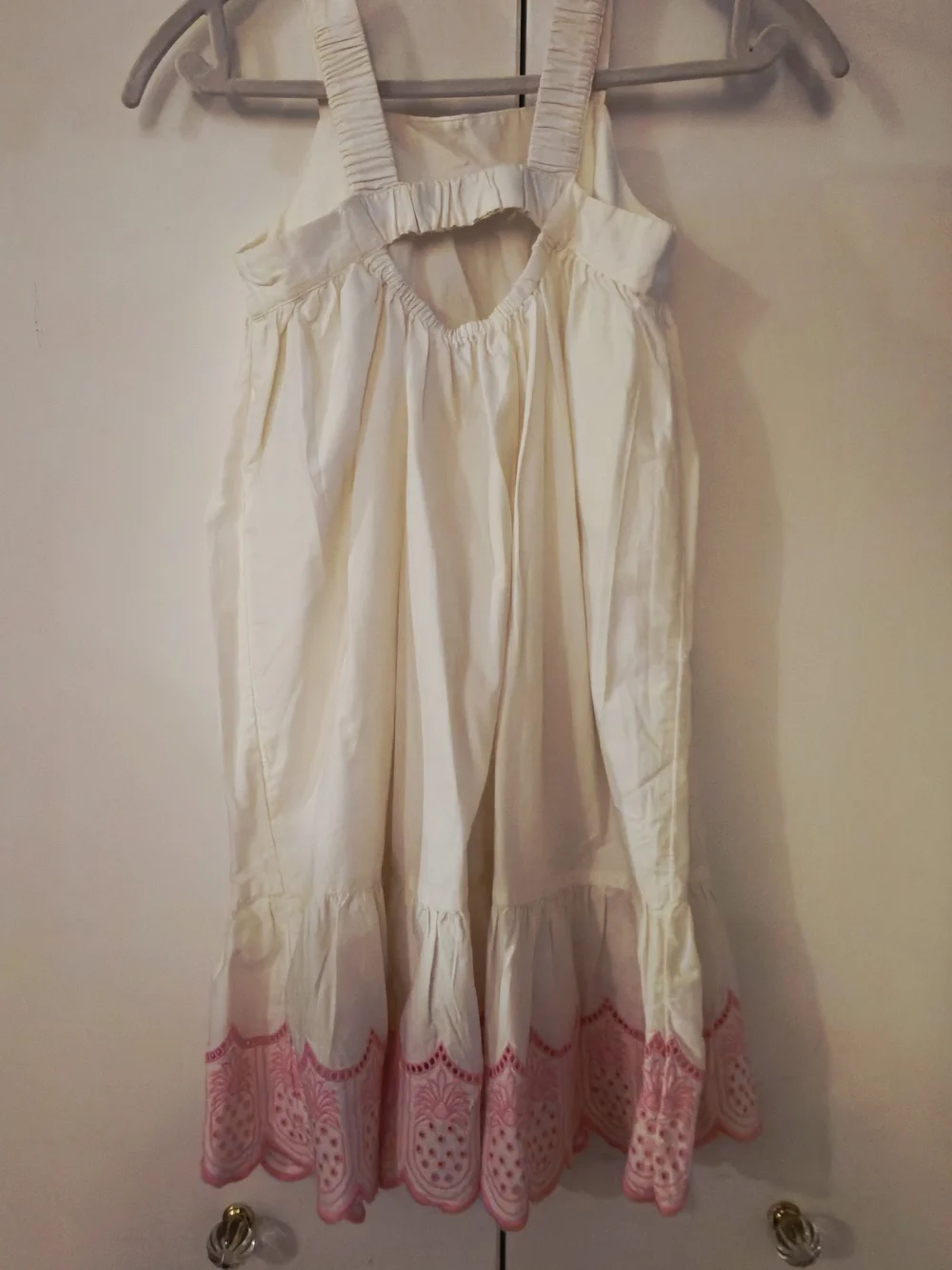 Old Navy White Garment with Navy Brand Tag